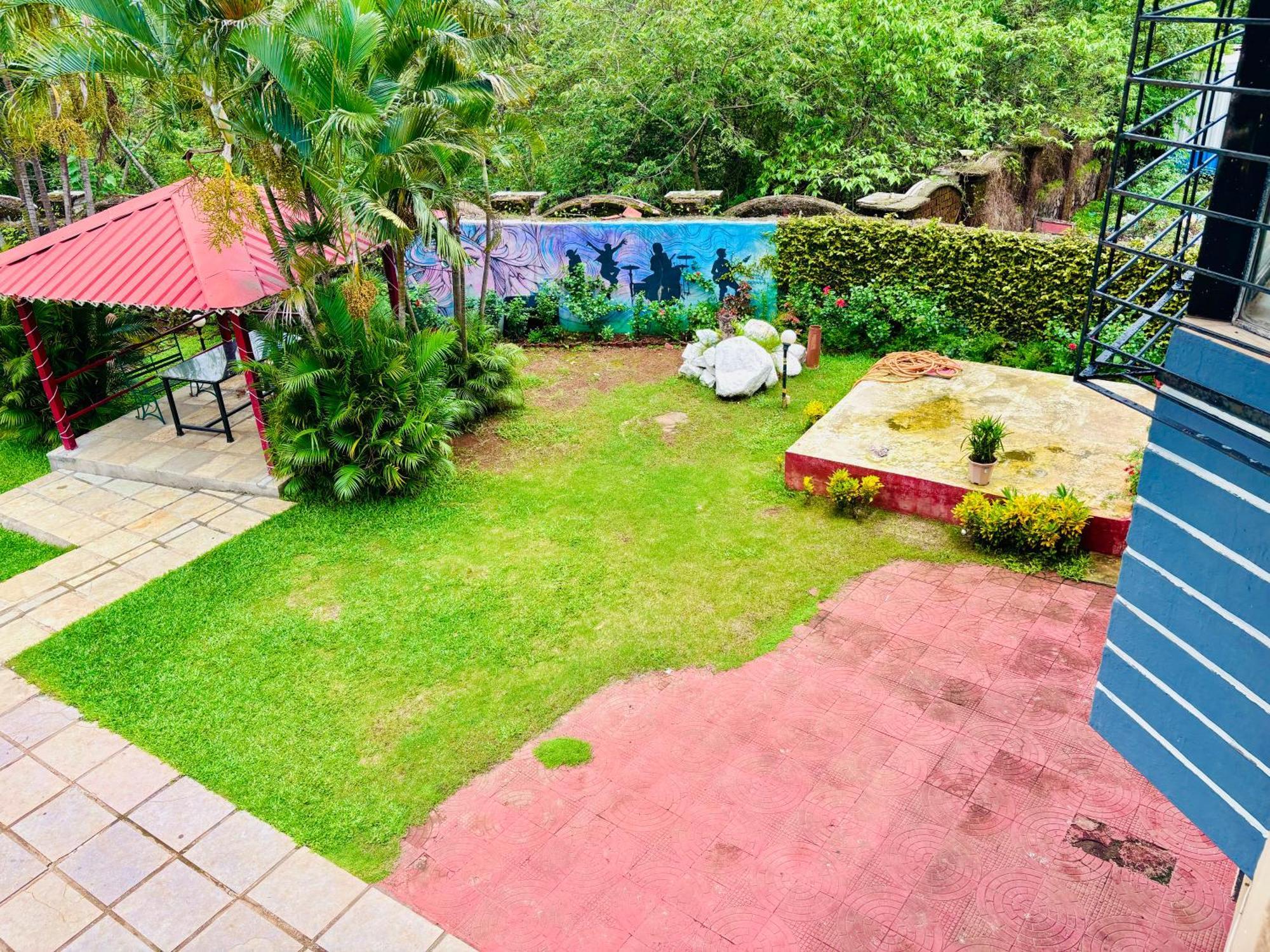 Bailey'S Castle Villa Lonavala Exterior photo
