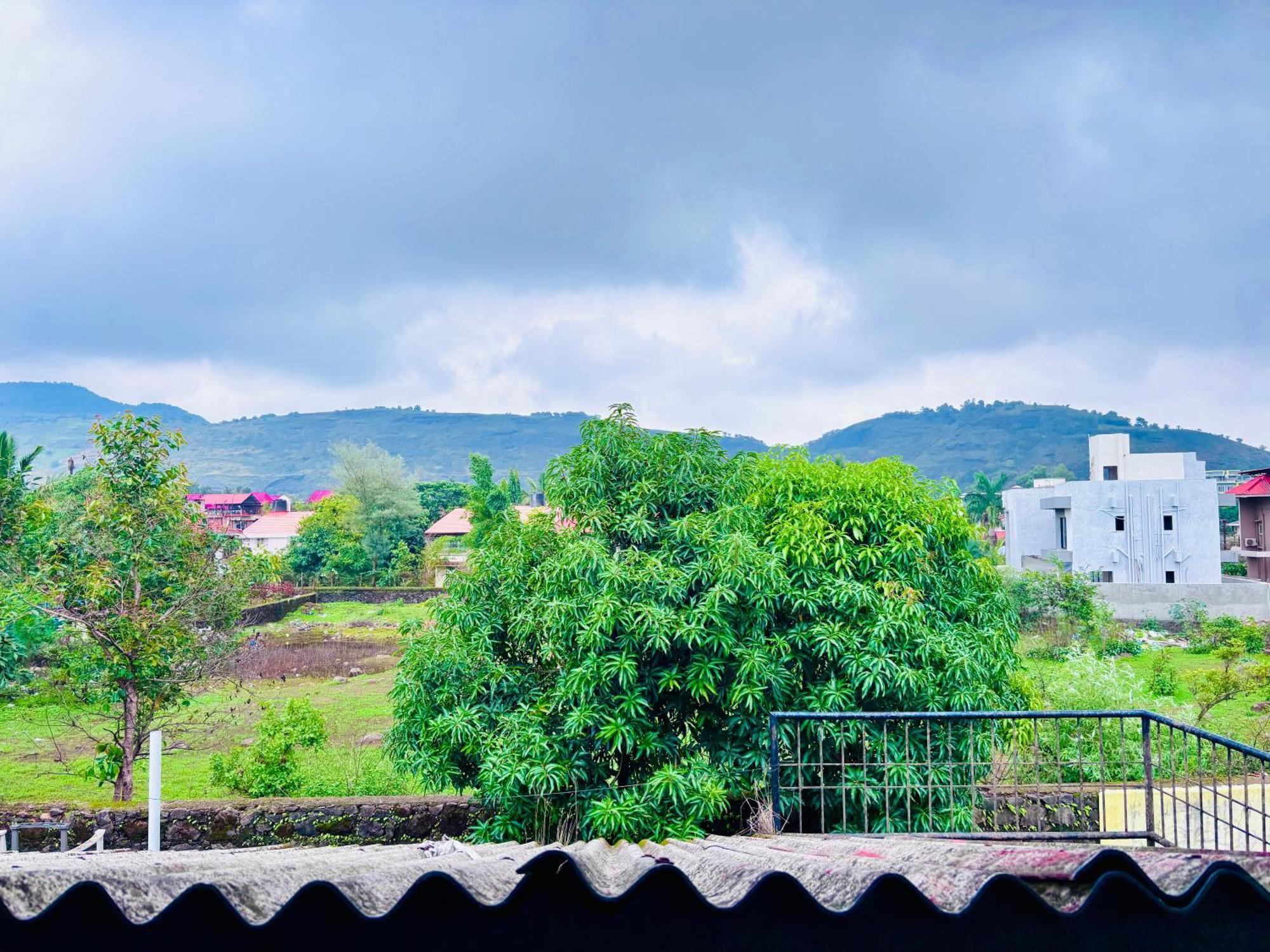 Bailey'S Castle Villa Lonavala Exterior photo