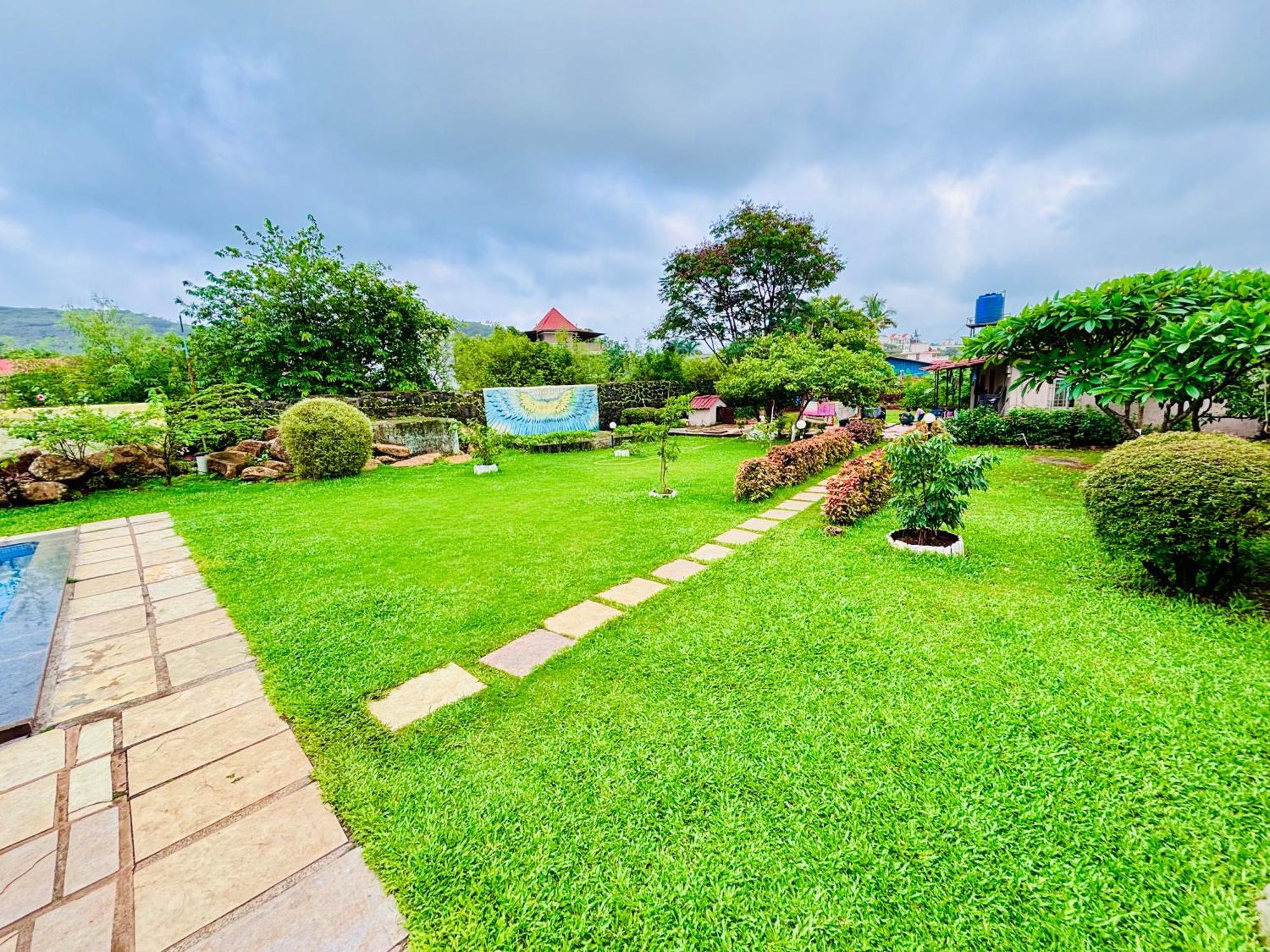 Bailey'S Castle Villa Lonavala Exterior photo