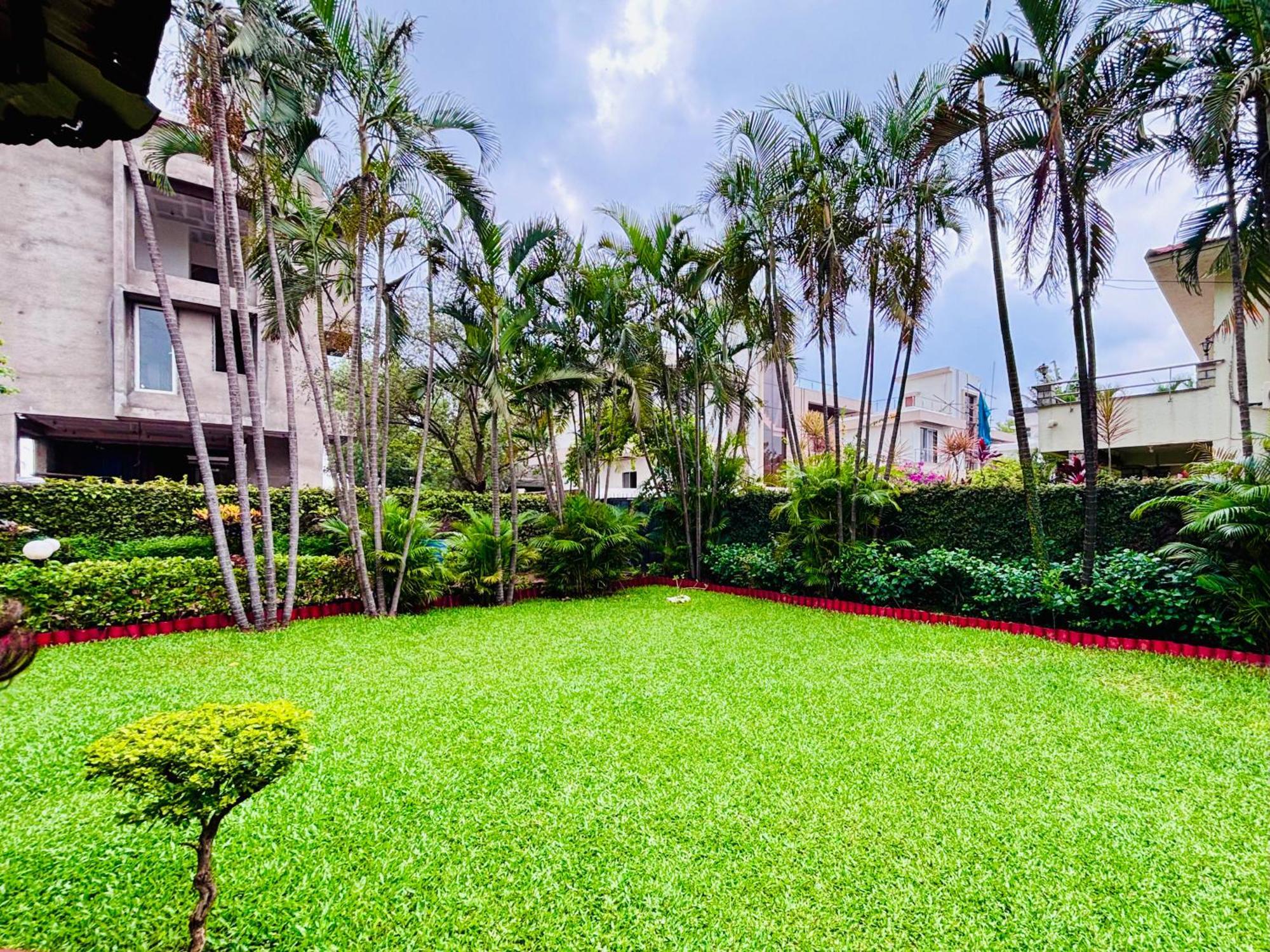 Bailey'S Castle Villa Lonavala Exterior photo